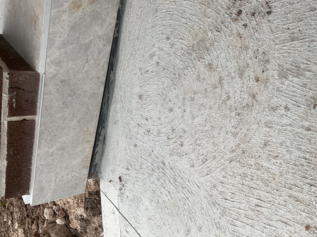Driveway, recorded during a handover inspection in Austral