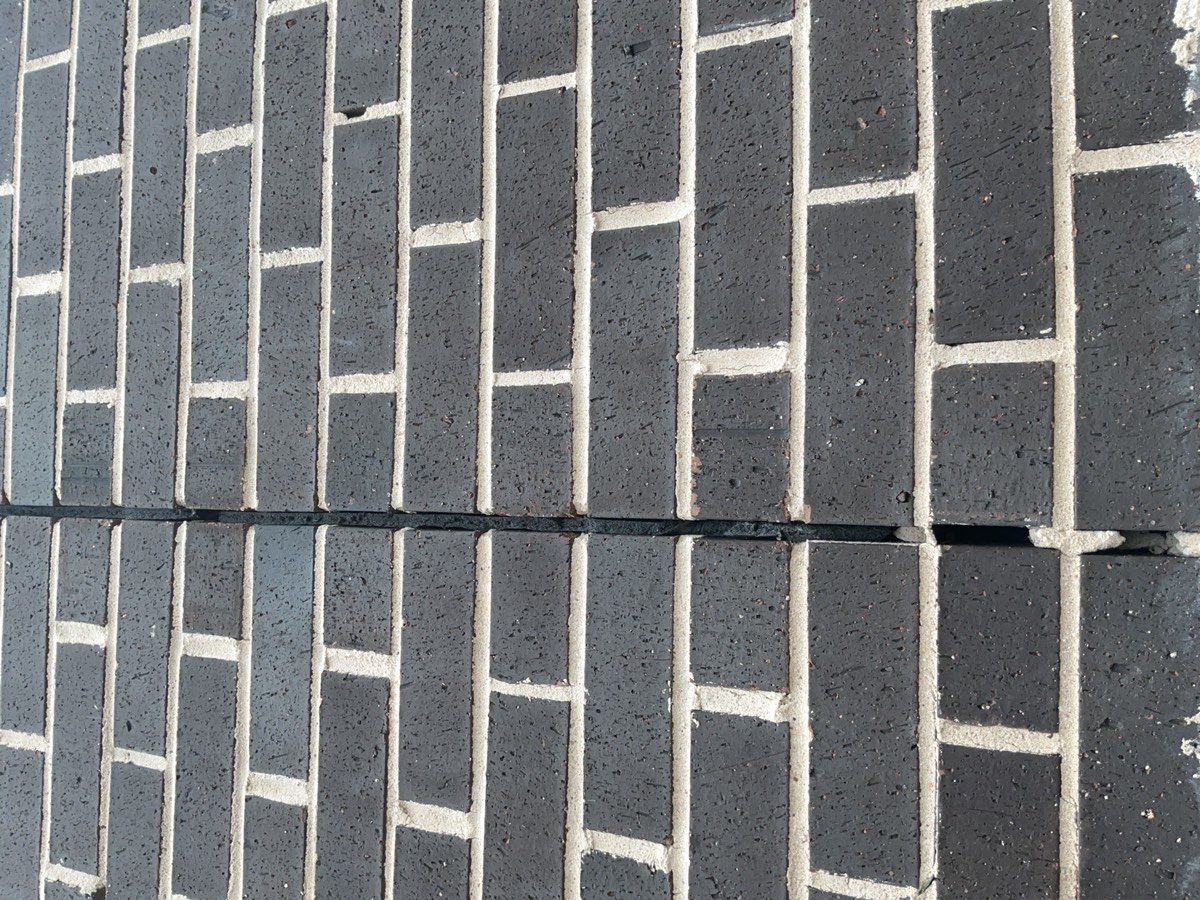 Expansion joint not completed, Austral, Edmondson Park