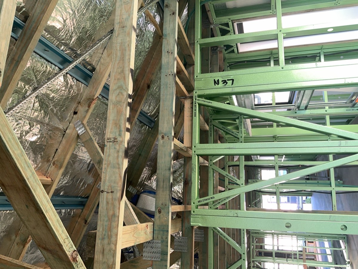Ceiling insulation not installed, recorded during a lock-up inspection in Austral